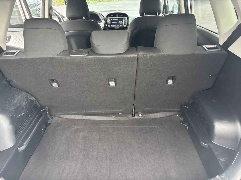 2022 Kia Soul - Image 17 of 31