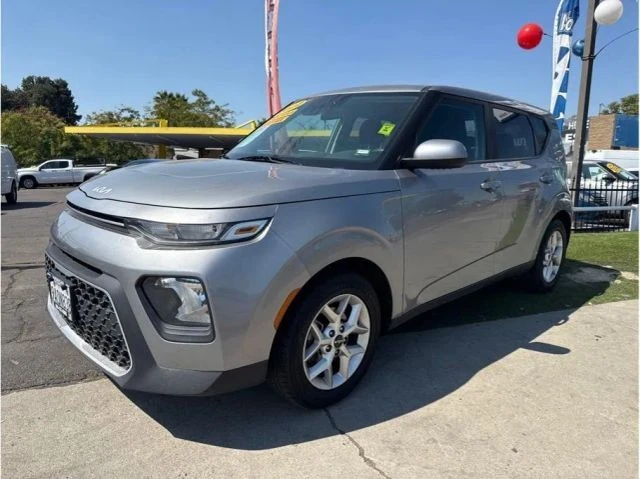 2022 Kia Soul - Image 3 of 10