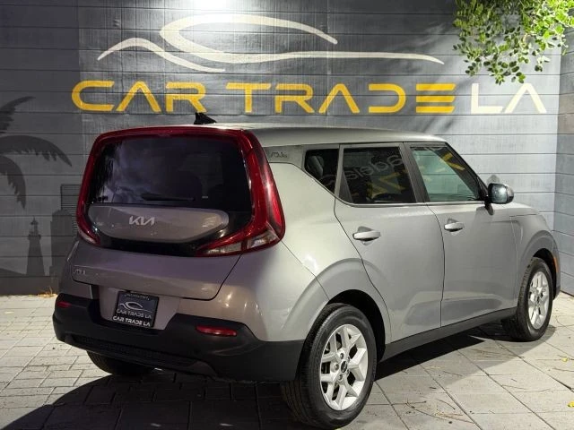 2022 Kia Soul - Image 5 of 21