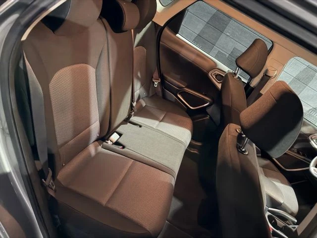 2022 Kia Soul - Image 16 of 21