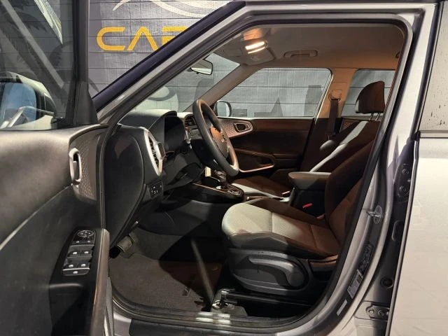 2022 Kia Soul - Image 9 of 21