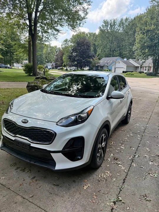 2022 Kia Sportage - Image 1 of 8