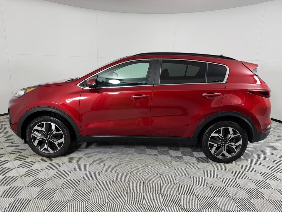 2022 Kia Sportage - Image 7 of 12