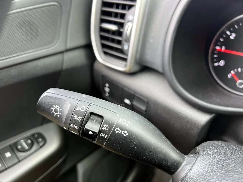 2022 Kia Sportage - Image 26 of 29