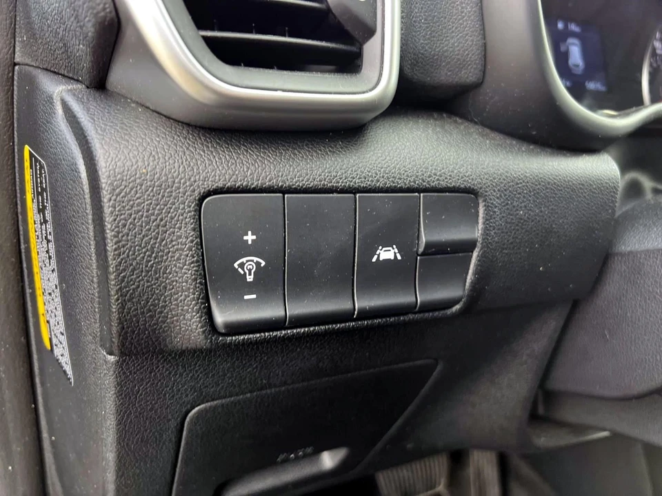 2022 Kia Sportage - Image 16 of 29