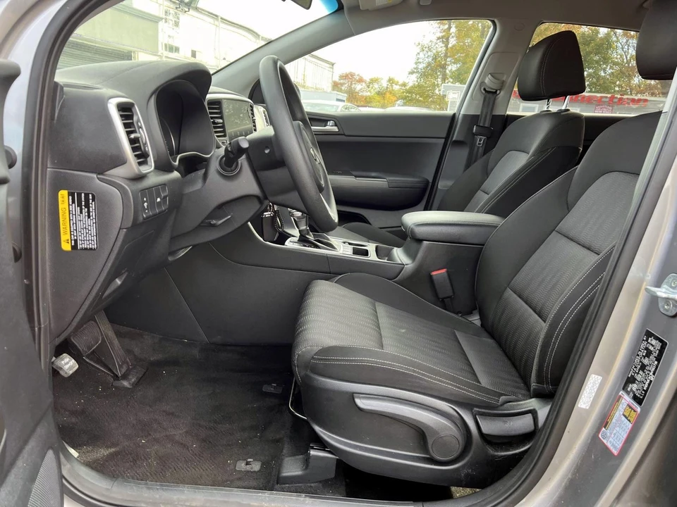 2022 Kia Sportage - Image 7 of 29
