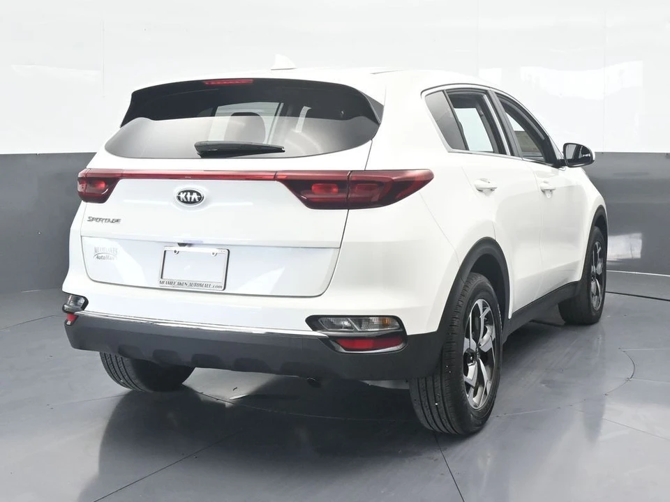 2022 Kia Sportage - Image 5 of 12