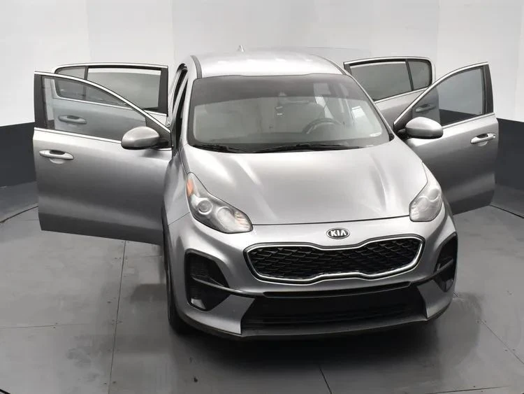 2022 Kia Sportage - Image 10 of 12