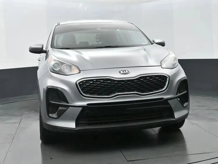 2022 Kia Sportage - Image 3 of 12
