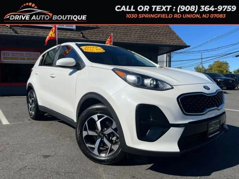 2022 Kia Sportage - Image 2 of 12