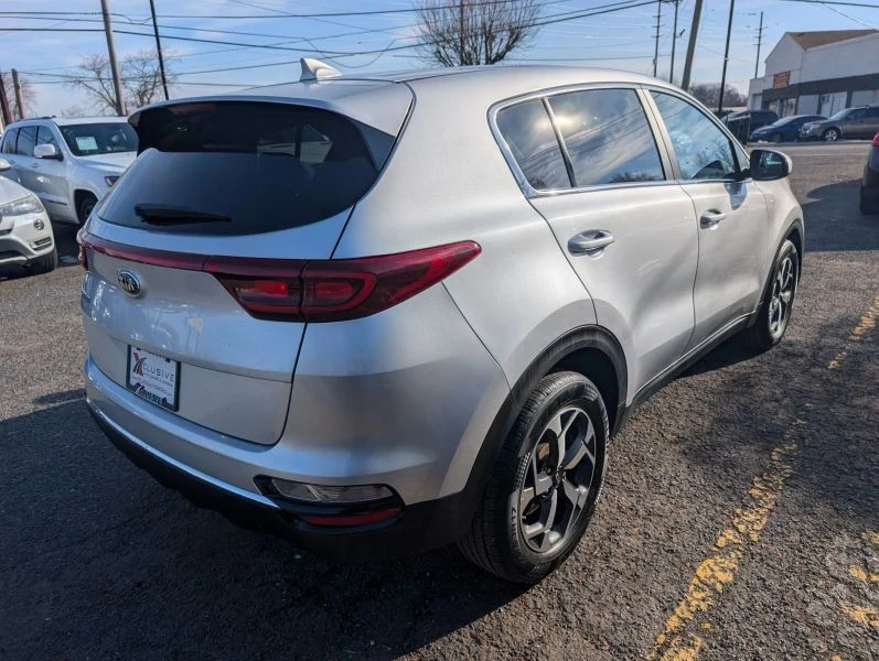 2022 Kia Sportage - Image 3 of 12