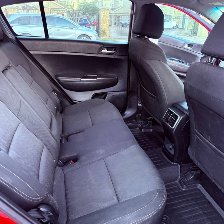 2022 Kia Sportage - Image 12 of 21