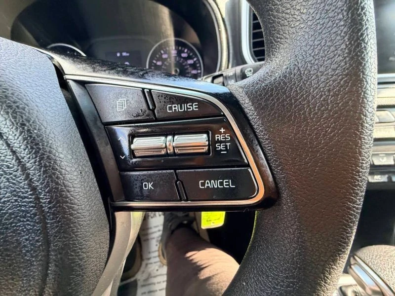 2022 Kia Sportage - Image 6 of 12