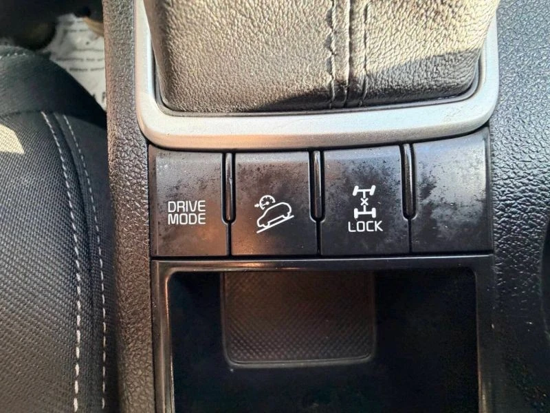 2022 Kia Sportage - Image 5 of 12