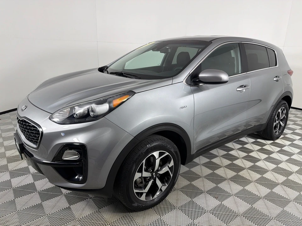 2022 Kia Sportage - Image 9 of 12