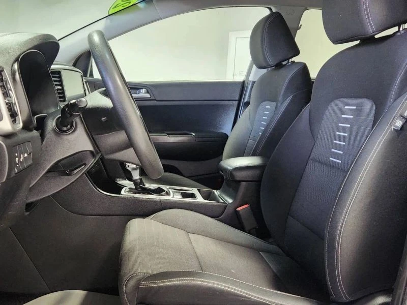 2022 Kia Sportage - Image 11 of 12