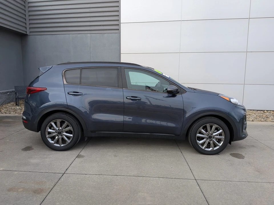 2022 Kia Sportage - Image 3 of 21
