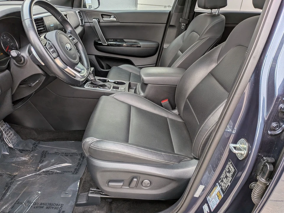 2022 Kia Sportage - Image 16 of 21