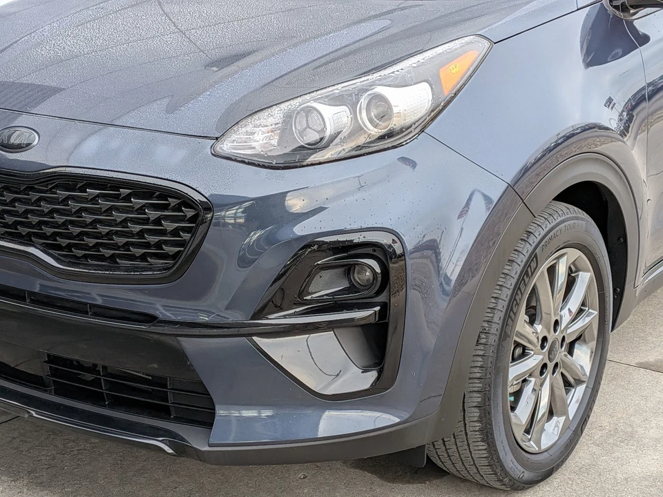 2022 Kia Sportage - Image 10 of 21