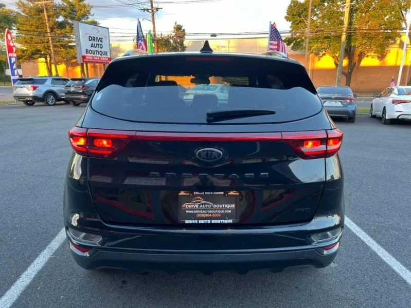 2022 Kia Sportage - Image 6 of 12