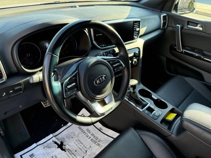 2022 Kia Sportage - Image 11 of 12