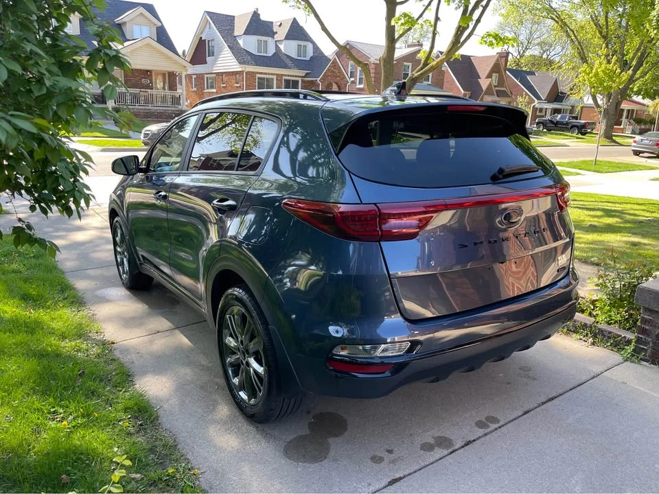 2022 Kia Sportage - Image 10 of 19