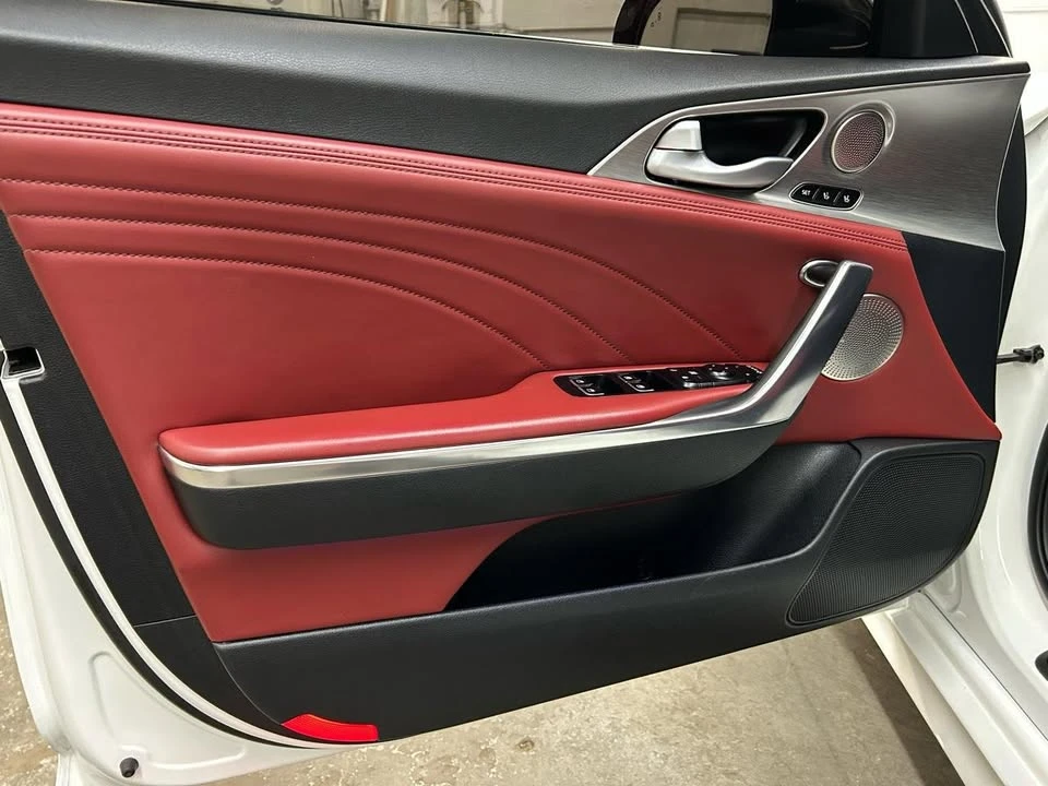 2022 Kia Stinger - Image 10 of 20