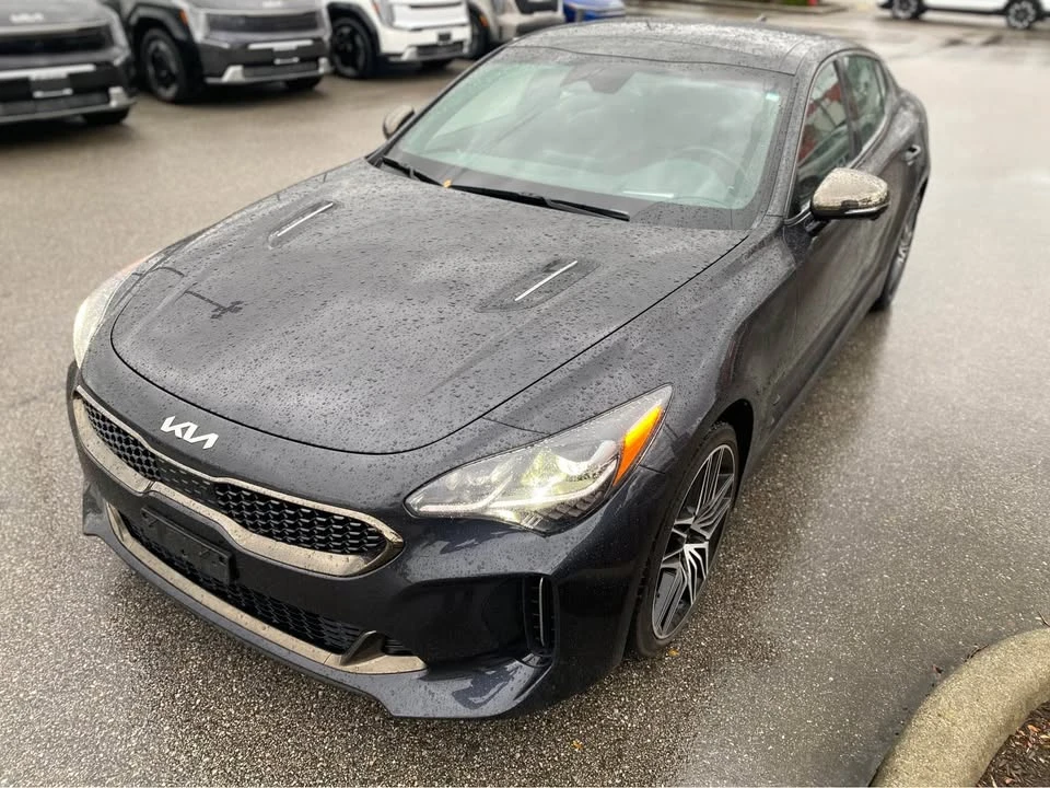 2022 Kia Stinger - Image 3 of 21