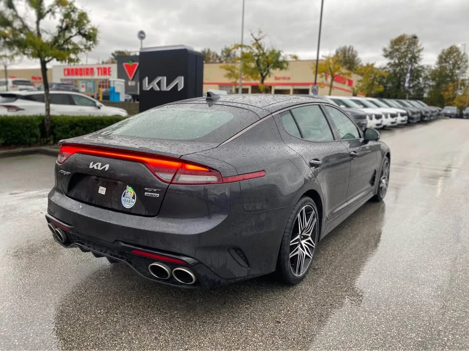 2022 Kia Stinger - Image 5 of 21