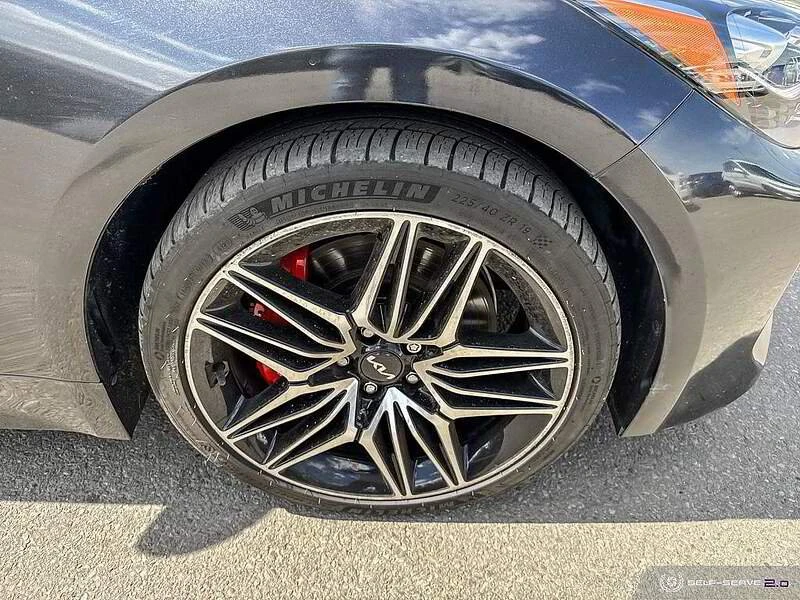 2022 Kia Stinger - Image 19 of 19