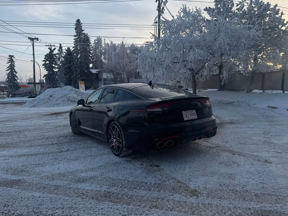 2022 Kia Stinger - Image 3 of 8