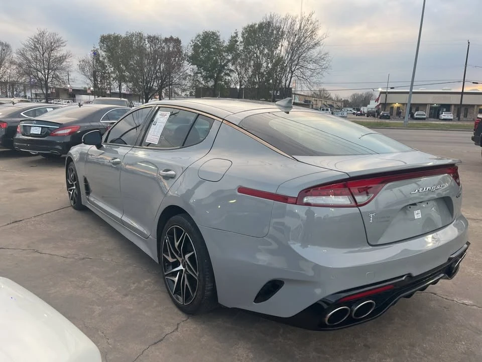 2022 Kia Stinger - Image 9 of 20