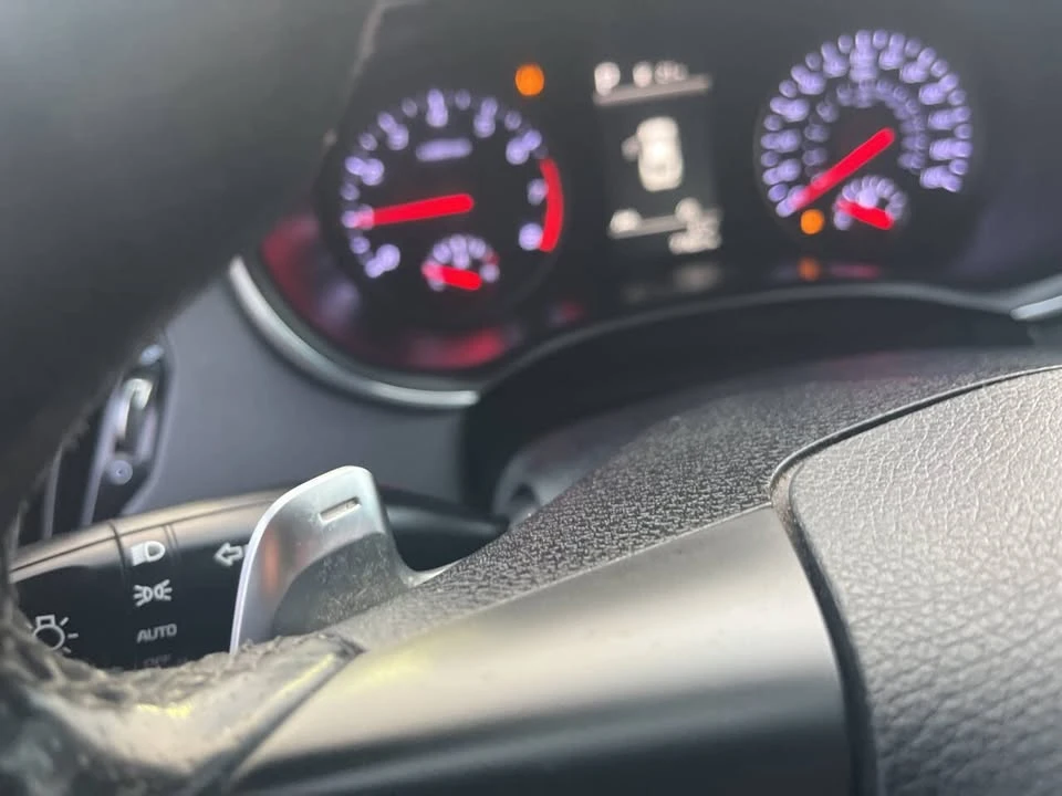 2022 Kia Stinger - Image 14 of 20