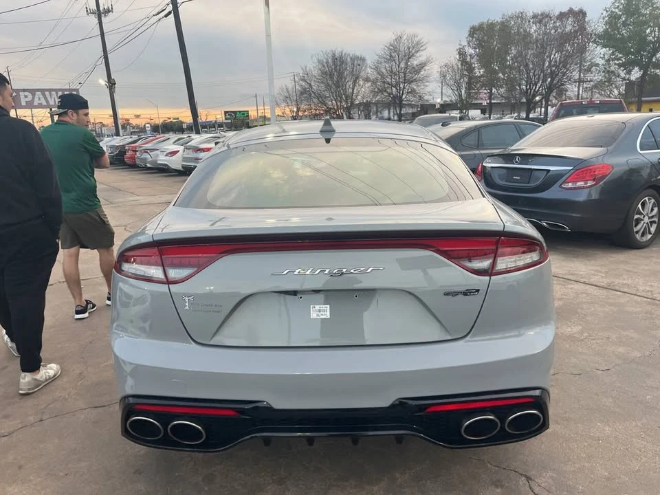 2022 Kia Stinger - Image 8 of 20