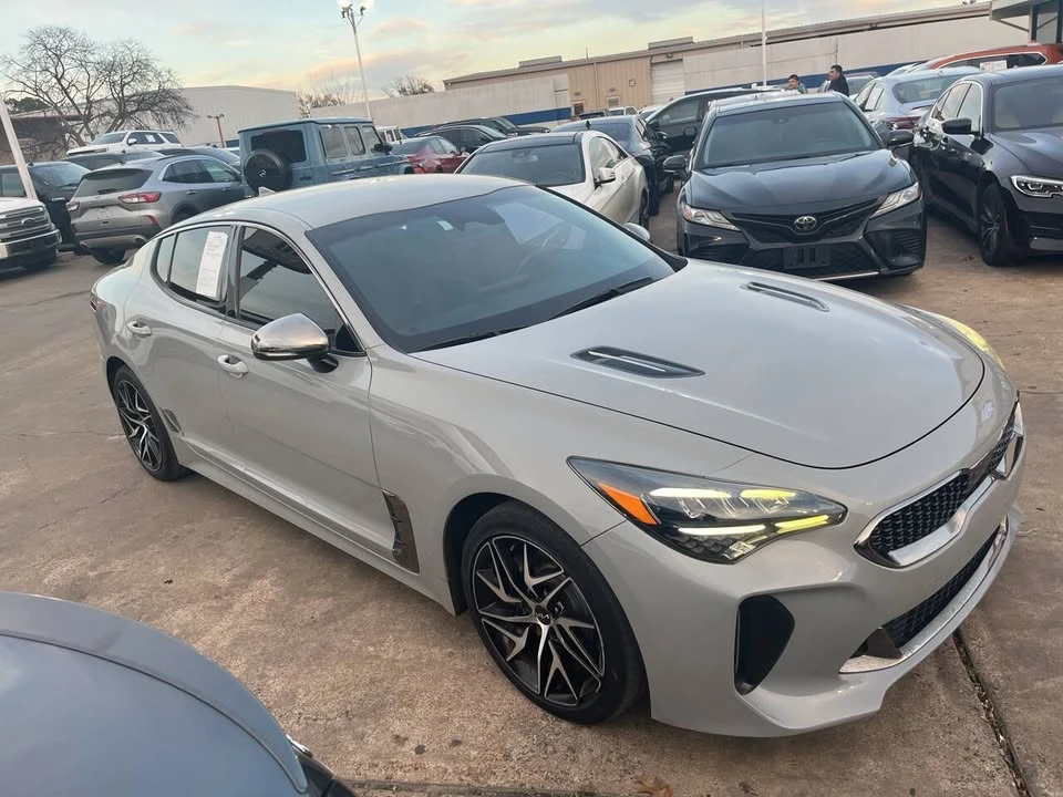 2022 Kia Stinger - Image 3 of 20