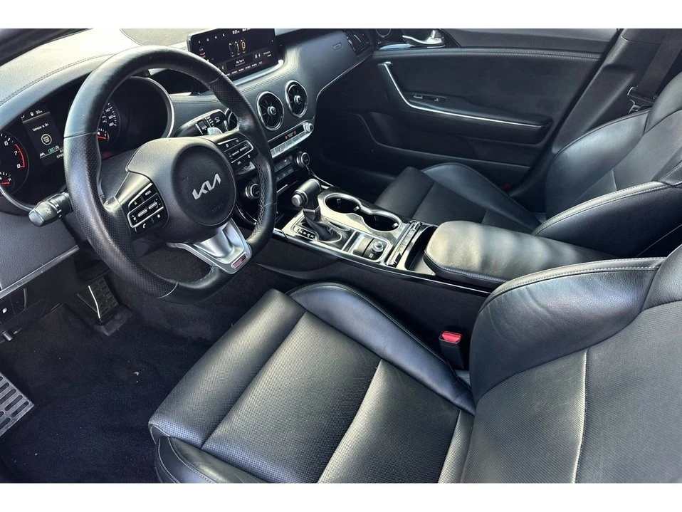 2022 Kia Stinger - Image 10 of 10