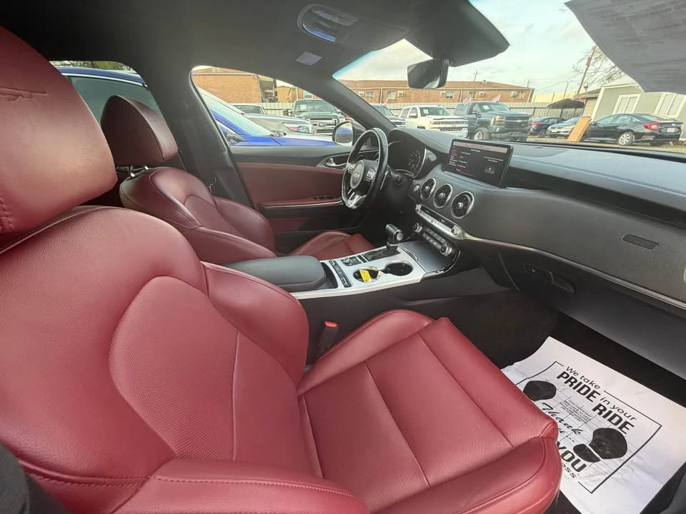 2022 Kia Stinger - Image 7 of 14