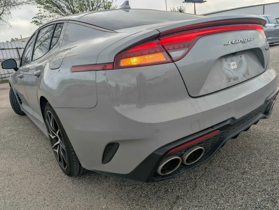 2022 Kia Stinger - Image 4 of 20