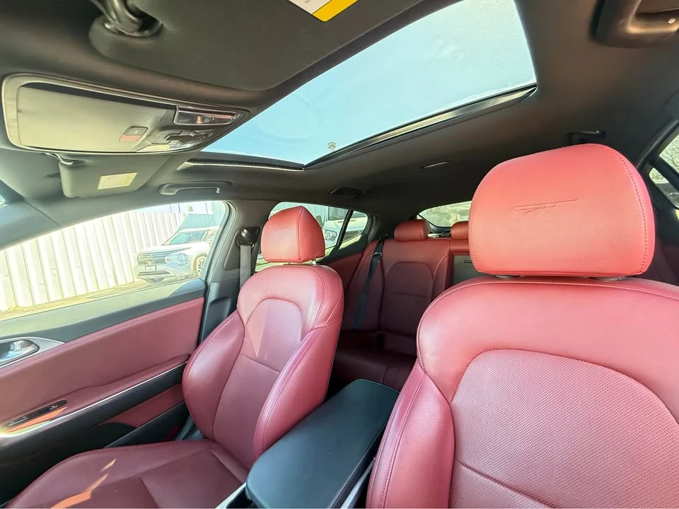 2022 Kia Stinger - Image 5 of 7
