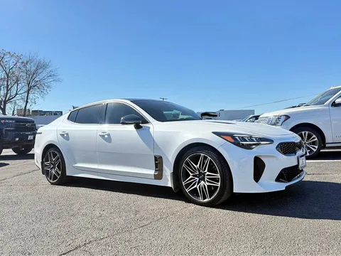 2022 Kia Stinger