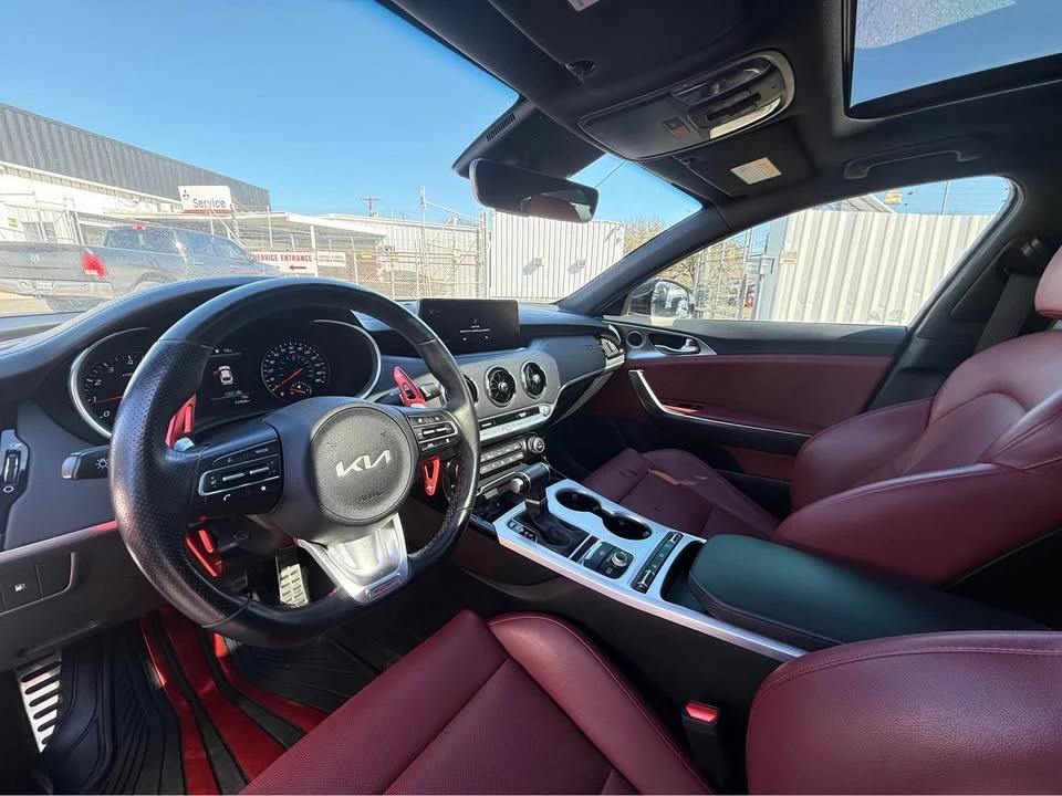 2022 Kia Stinger - Image 4 of 7