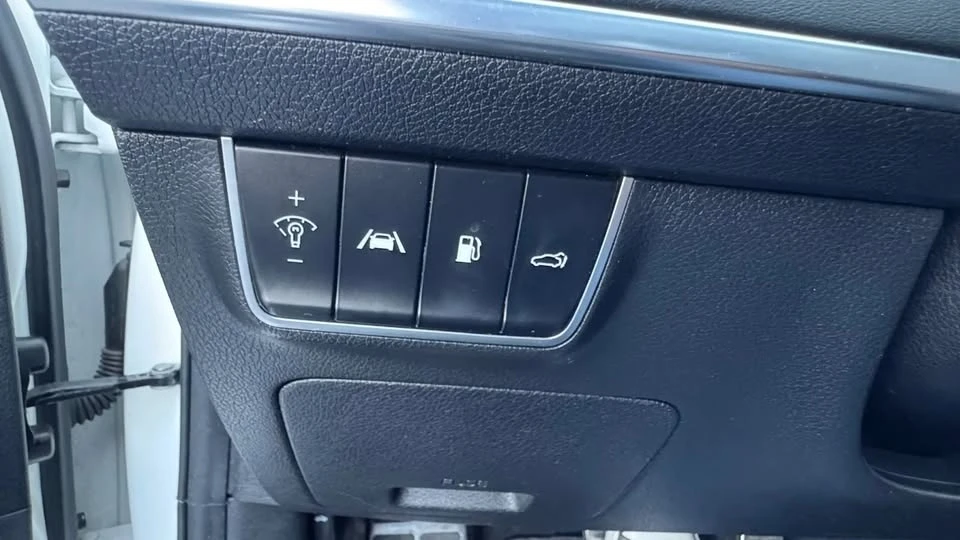 2022 Kia Stinger - Image 20 of 20