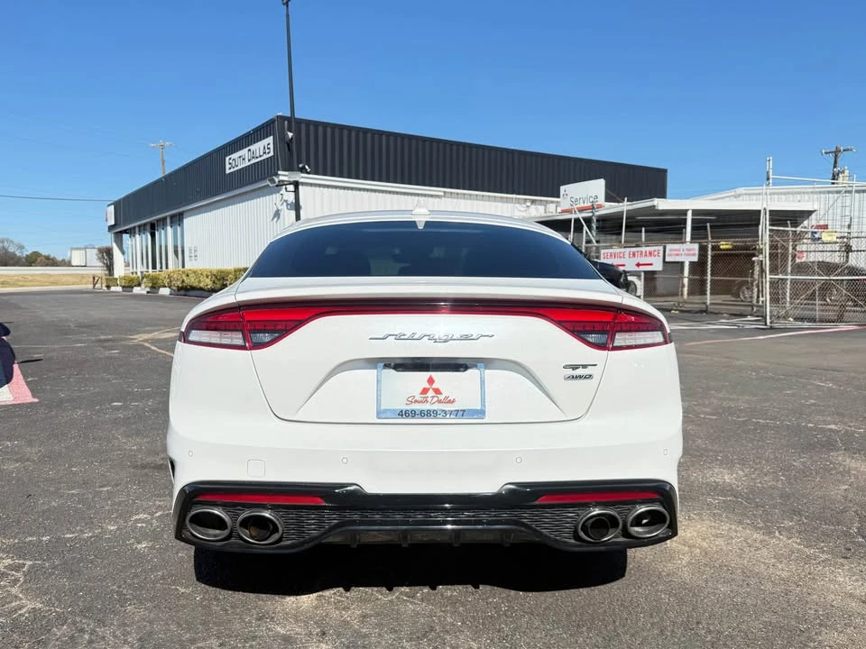 2022 Kia Stinger - Image 2 of 7
