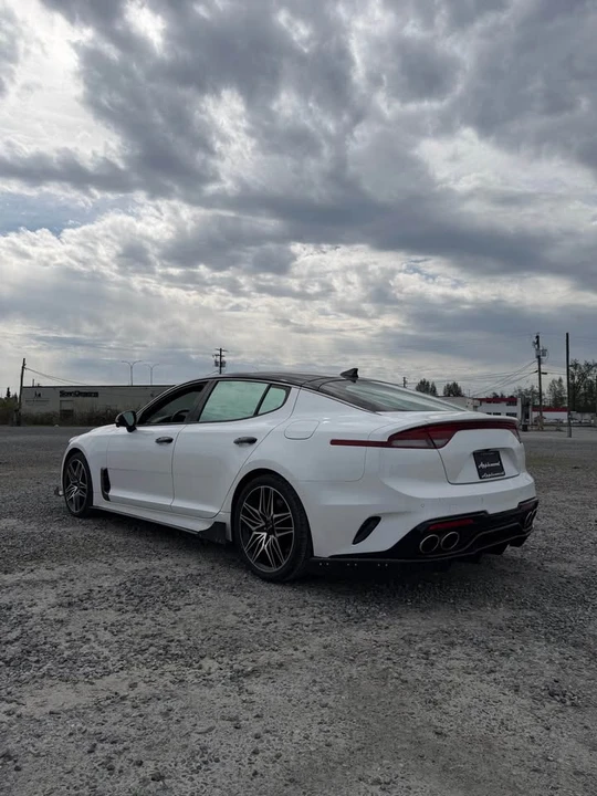2022 Kia Stinger - Image 6 of 12