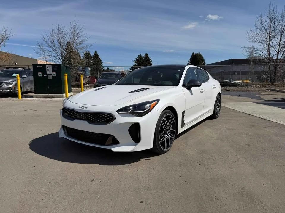 2022 Kia Stinger - Image 5 of 17