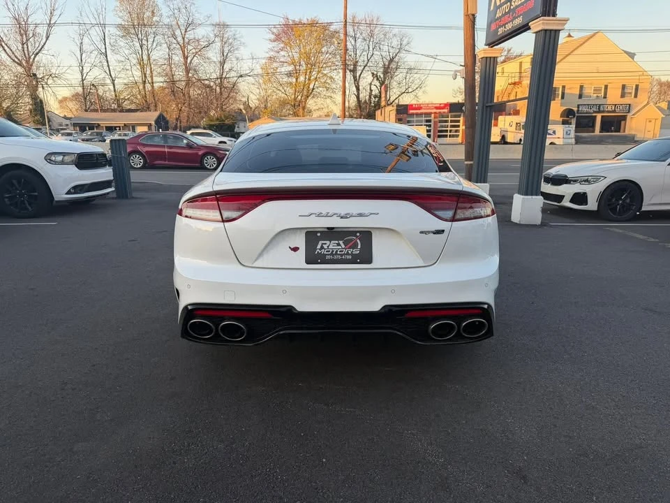 2022 Kia Stinger - Image 7 of 20