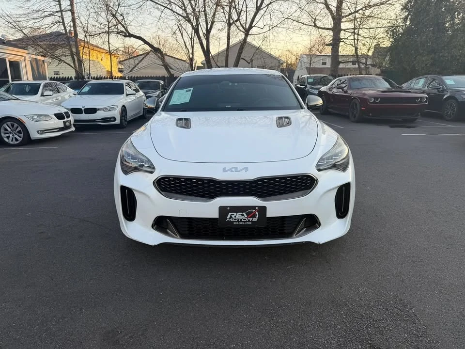 2022 Kia Stinger - Image 14 of 20