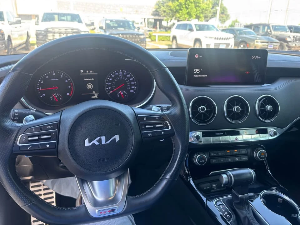 2022 Kia Stinger - Image 4 of 7
