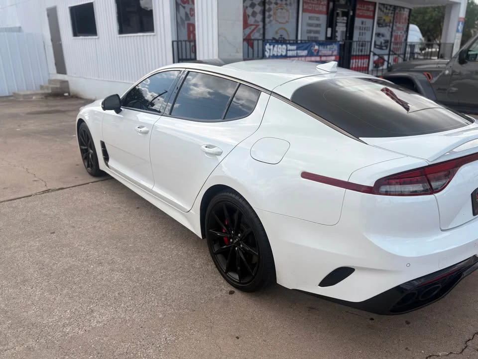 2022 Kia Stinger - Image 5 of 12