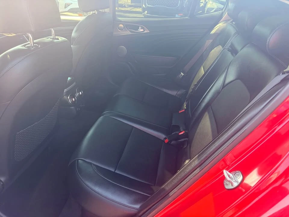 2022 Kia Stinger - Image 9 of 13